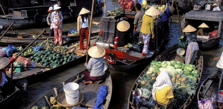 Cai Rang floating Market